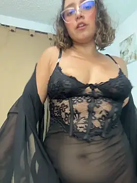 Snapshot of Kay_LustyWife chatting on April 28, 2026, 2:27 am Kay LustyWife online show from April 28, 2026, 2:27 am
