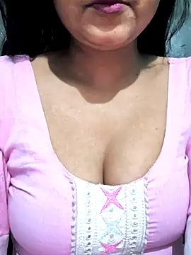 NEETU-89 online show from December 15, 2025, 5:35 am