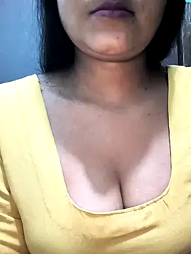 Snapshot of NEETU-89 chatting on October 16, 2025, 3:26 am NEETU-89 online show from October 16, 2025, 3:26 am