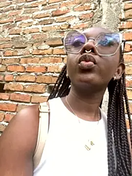 Snapshot of zahhysims chatting on September 24, 2025, 9:10 pm zahhysims online show from September 24, 2025, 9:10 pm