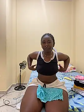 Snapshot of zahhysims chatting on October 24, 2025, 5:12 pm zahhysims online show from October 24, 2025, 5:12 pm