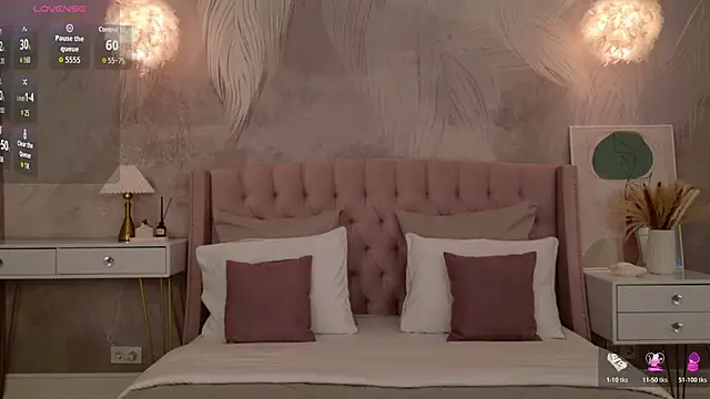 Snapshot of milaleoneli chatting on April 12, 2026, 2:42 pm milaleoneli online show from April 12, 2026, 2:42 pm