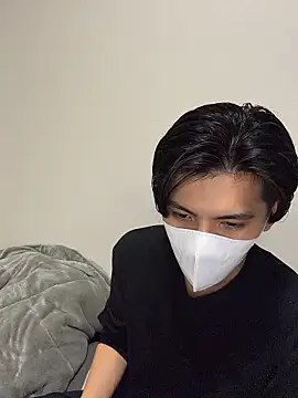 Lio kun online show from December 2, 2025, 1:13 pm