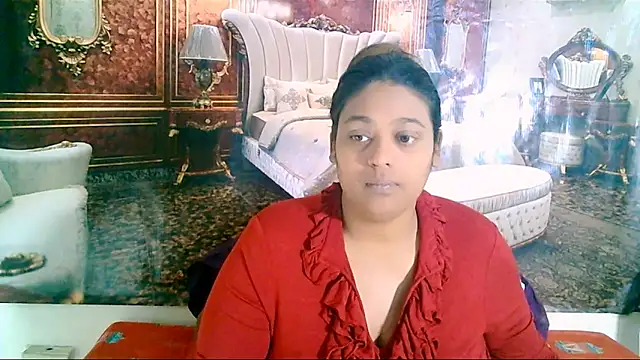 Snapshot of IndianYummy chatting on October 9, 2025, 4:24 am IndianYummy online show from October 9, 2025, 4:24 am