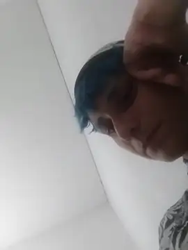 Luci foxx online show from October 1, 2025, 1:33 am