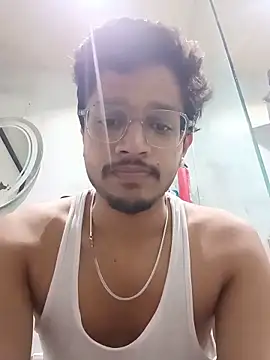 skinnyyyyyyyyy online show from June 30, 2026, 3:17 am