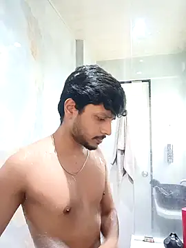skinnyyyyyyyyy online show from May 5, 2026, 3:42 am