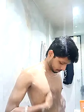skinnyyyyyyyyy online show from May 23, 2026, 3:38 am