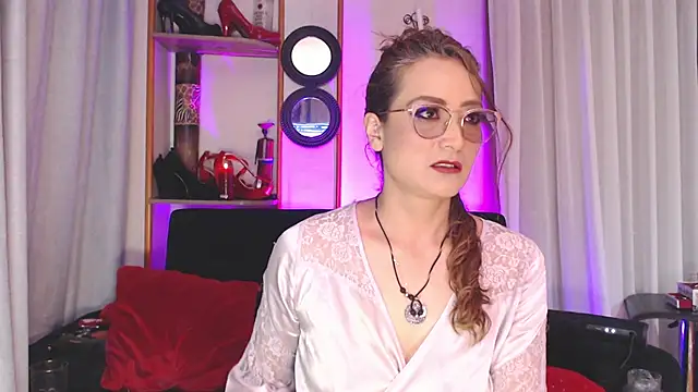 Snapshot of AdeleMourfg chatting on February 27, 2025, 4:02 am AdeleMourfg online show from February 27, 2025, 4:02 am