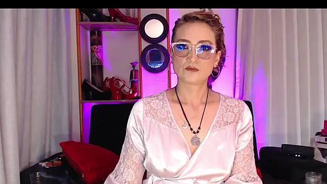 Snapshot of AdeleMourfg chatting on February 23, 2025, 3:45 am AdeleMourfg online show from February 23, 2025, 3:45 am