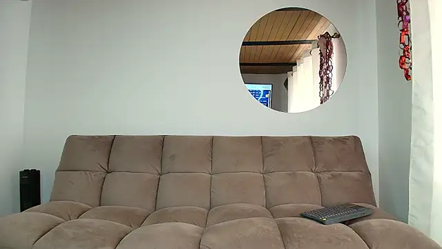 Snapshot of Karolgood3 chatting on February 26, 2026, 4:51 pm Karolgood3 online show from February 26, 2026, 4:51 pm