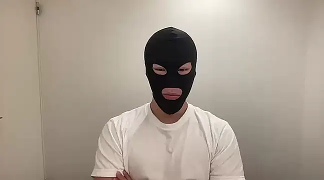 Ash zzz online show from March 19, 2025, 12:23 pm