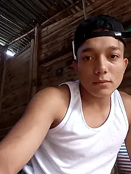 tayson  online show from October 18, 2025, 11:56 am