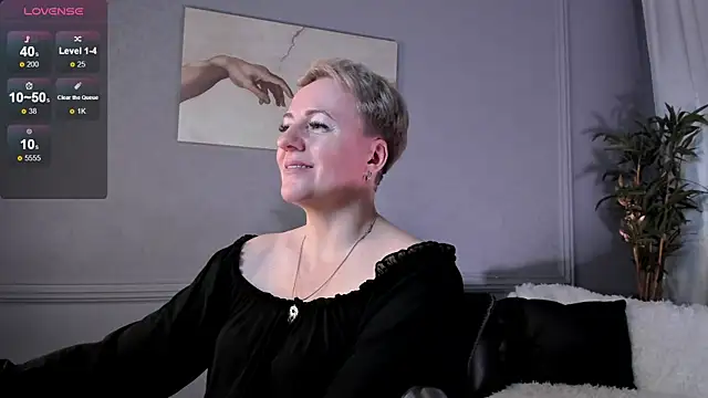 Snapshot of Nika_Smit chatting on March 4, 2025, 11:51 am Nika Smit online show from March 4, 2025, 11:51 am
