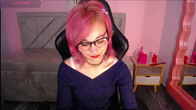 Snapshot of abril_ch_ chatting on February 19, 2026, 12:24 pm abril ch online show from February 19, 2026, 12:24 pm