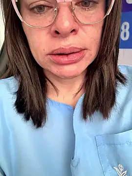 Snapshot of NATHALIA-28_ chatting on December 16, 2025, 12:09 pm NATHALIA-28 online show from December 16, 2025, 12:09 pm