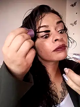 Snapshot of NATHALIA-28_ chatting on February 19, 2025, 1:28 pm NATHALIA-28 online show from February 19, 2025, 1:28 pm