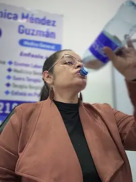 NATHALIA-28  online show from February 27, 2026, 12:49 pm