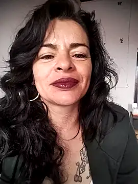 Snapshot of NATHALIA-28_ chatting on February 19, 2025, 9:14 pm NATHALIA-28 online show from February 19, 2025, 9:14 pm