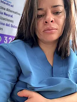 Snapshot of NATHALIA-28_ chatting on November 19, 2025, 12:05 pm NATHALIA-28 online show from November 19, 2025, 12:05 pm