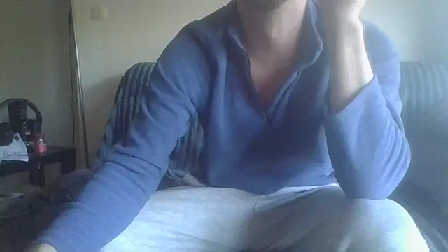 Snapshot of mohican69hot chatting on March 18, 2026, 7:33 am mohican69hot online show from March 18, 2026, 7:33 am