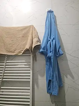 lapa525 online show from December 13, 2024, 7:32 pm