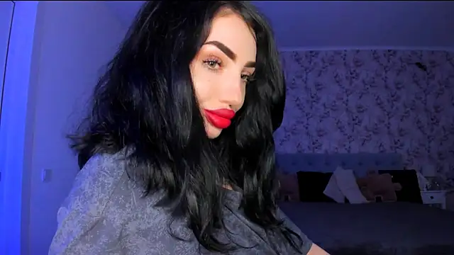 Snapshot of NancyLovee_ chatting on June 4, 2026, 7:51 pm NancyLovee online show from June 4, 2026, 7:51 pm