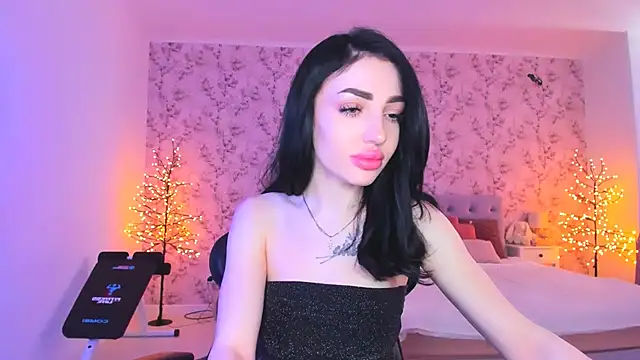 Snapshot of NancyLovee_ chatting on March 28, 2026, 11:55 am NancyLovee online show from March 28, 2026, 11:55 am