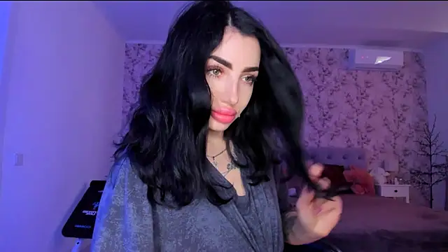 Snapshot of NancyLovee_ chatting on June 9, 2026, 2:40 pm NancyLovee online show from June 9, 2026, 2:40 pm