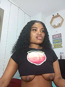 Snapshot of gianna_smith chatting on March 15, 2026, 10:00 am gianna smith online show from March 15, 2026, 10:00 am