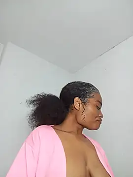 gianna smith online show from May 18, 2026, 1:05 pm