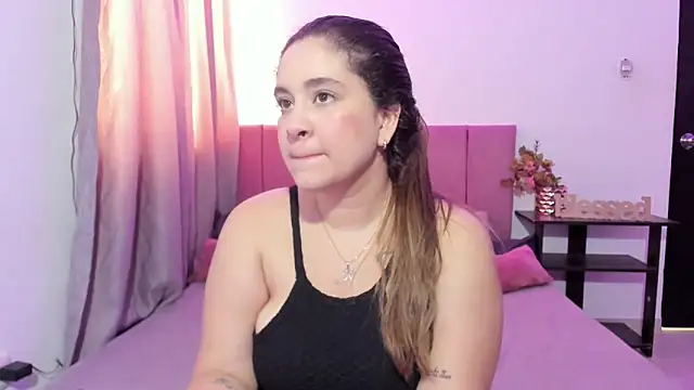 EmmyGray online show from May 5, 2026, 12:52 pm