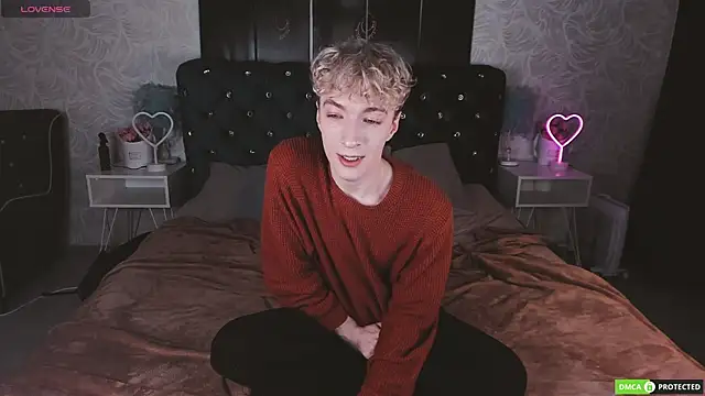 TrevorBenson online show from November 29, 2025, 7:14 pm