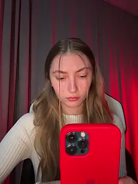 Snapshot of lady_curls chatting on March 1, 2026, 10:43 pm lady curls online show from March 1, 2026, 10:43 pm