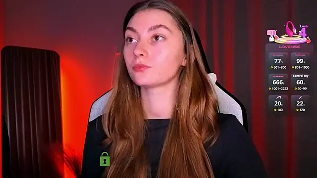 Snapshot of lady_curls chatting on February 17, 2026, 11:13 pm lady curls online show from February 17, 2026, 11:13 pm