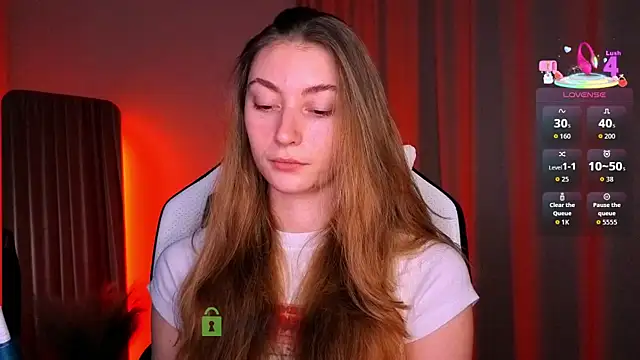 Snapshot of lady_curls chatting on February 21, 2026, 11:18 pm lady curls online show from February 21, 2026, 11:18 pm