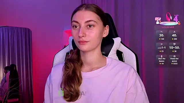 lady curls online show from January 9, 2026, 11:33 pm