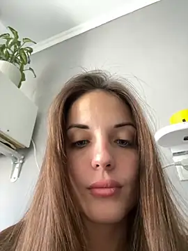 Snapshot of AmiLavs chatting on October 20, 2025, 11:00 am AmiLavs online show from October 20, 2025, 11:00 am