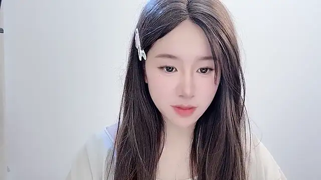 Snapshot of chloe-01 chatting on November 10, 2025, 4:06 am chloe-01 online show from November 10, 2025, 4:06 am