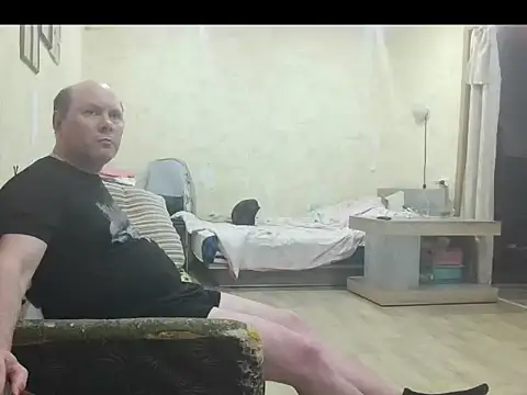 AgnichBan online show from November 16, 2025, 7:40 pm