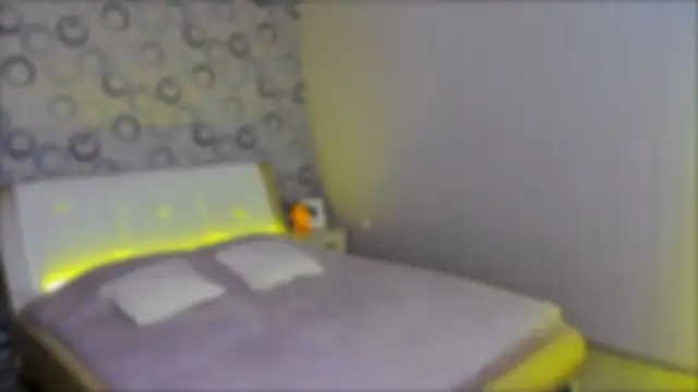 Snapshot of AlannaMiless chatting on January 19, 2025, 9:34 pm AlannaMiless online show from January 19, 2025, 9:34 pm