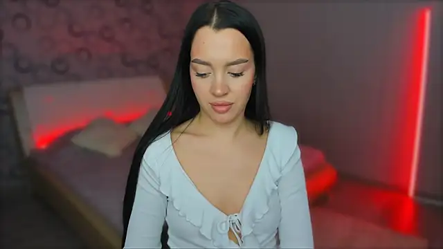 Snapshot of AlannaMiless chatting on January 30, 2025, 12:18 am AlannaMiless online show from January 30, 2025, 12:18 am