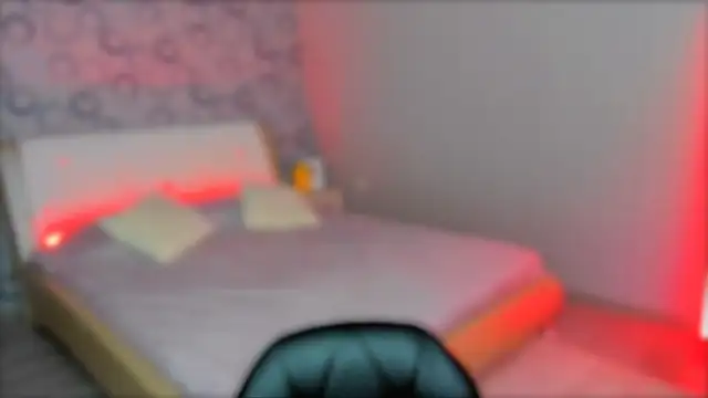 Snapshot of AlannaMiless chatting on February 2, 2025, 6:09 pm AlannaMiless online show from February 2, 2025, 6:09 pm