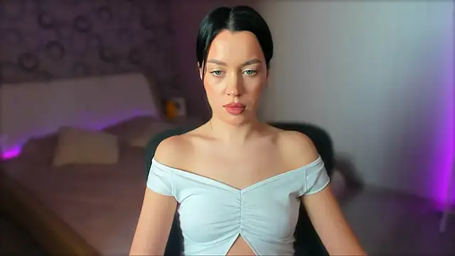 Snapshot of AlannaMiless chatting on March 1, 2025, 5:09 am AlannaMiless online show from March 1, 2025, 5:09 am