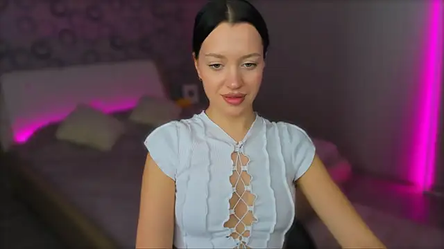 Snapshot of AlannaMiless chatting on February 10, 2025, 5:25 am AlannaMiless online show from February 10, 2025, 5:25 am