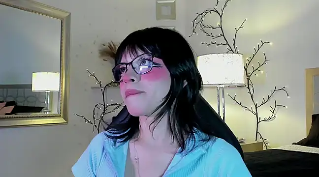 Snapshot of NattashaHotson chatting on February 5, 2025, 4:59 am NattashaHotson online show from February 5, 2025, 4:59 am