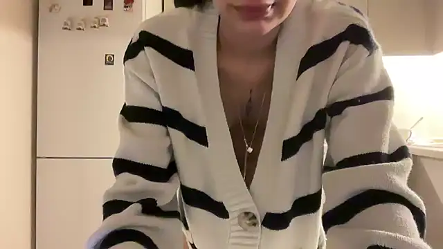 YeKaterinas online show from April 18, 2026, 12:24 am