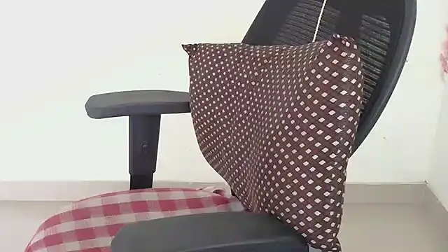 Snapshot of punemodel chatting on March 15, 2026, 2:18 am punemodel online show from March 15, 2026, 2:18 am