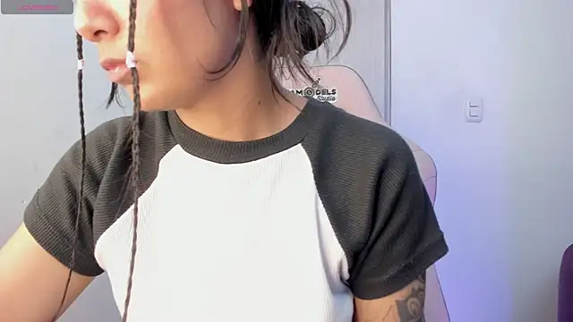 sofi soft  online show from May 30, 2026, 8:14 pm