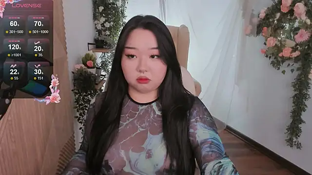 mei honey  online show from March 5, 2025, 2:45 pm